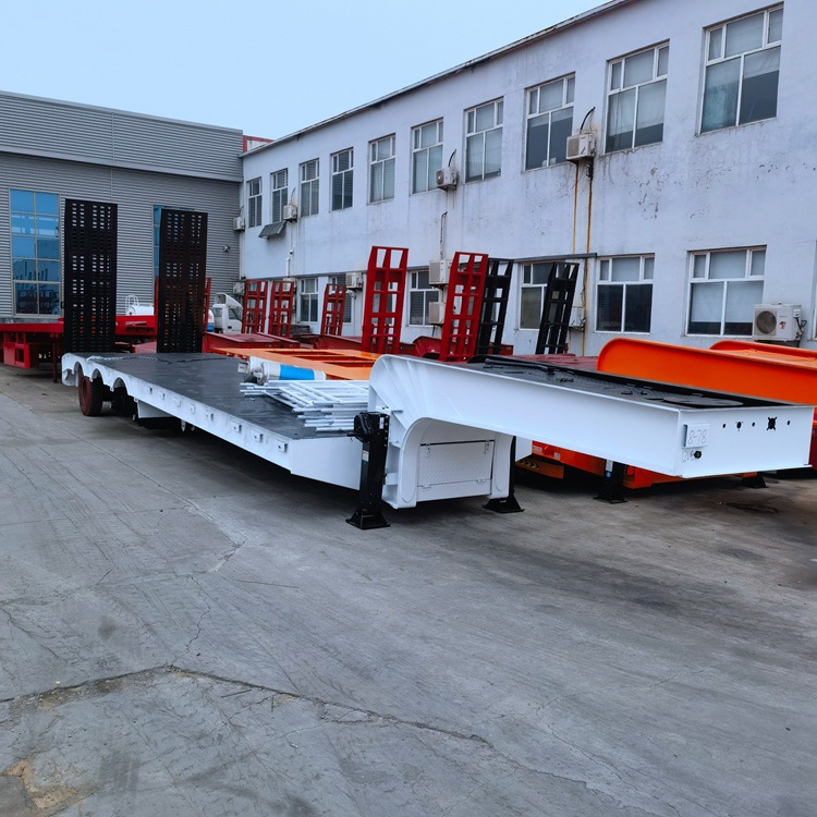 低平板半挂车11-13米 (52)
