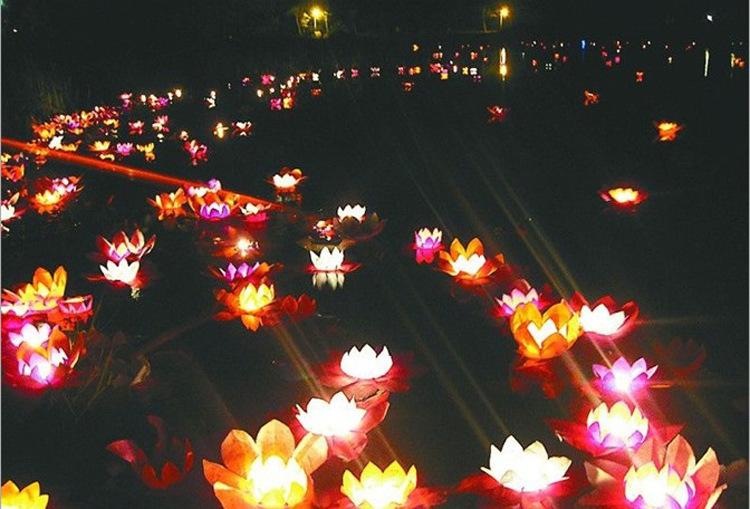 节日河灯七夕许愿灯 环保纸荷花灯 祈福许愿莲花灯批发