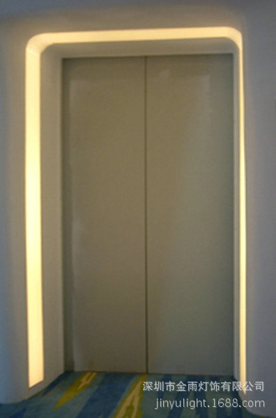 冷极管电梯口图片