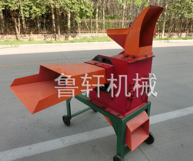 铡草粉碎机