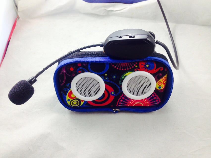 蓝牙扩音器