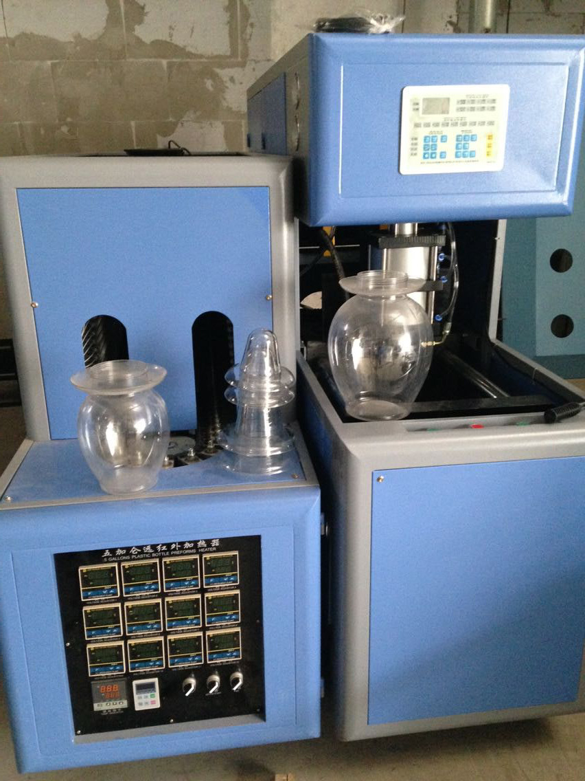供应2015 泡菜瓶吹瓶机 腌菜瓶吹瓶机 主要部件保修三年
