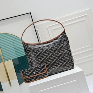 ţƤ汾 goyard  hobo Ҹ°   μ      ˰