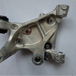 ~JD  malibu rear knuckle    84454535   84454536