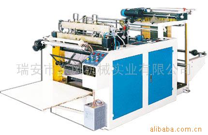 电脑热封热切制袋机