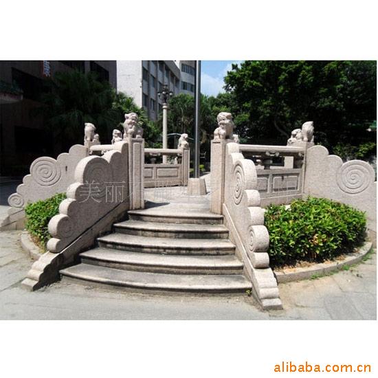 <em>工艺品</em>加工-雕塑<em>工艺品:天女散花</em>、旗杆座、浮