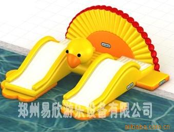 充气水上滑梯