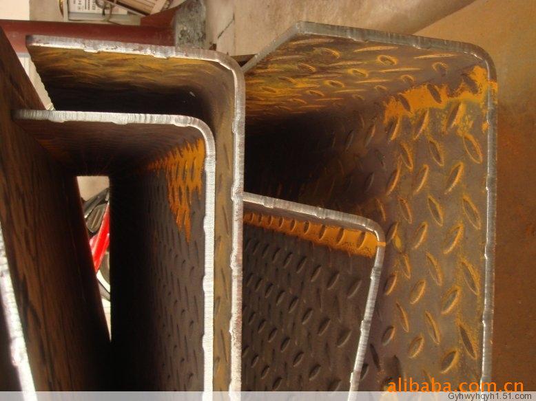 钣金加工-定做止水钢板,楼梯踏步,工程预埋铁,