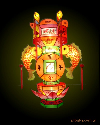 电转灯/走马灯(泉州独创的彩扎灯,竹篾制作,中间360度旋转)