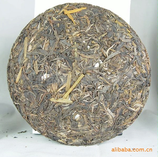 2010茶莫停---易武纯料普洱"茶皇系列"之古茶皇螃蟹脚