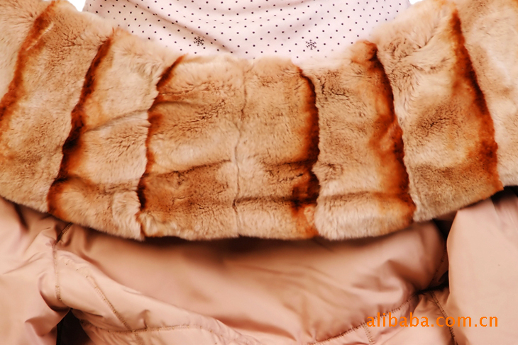 出口俄罗斯 外贸尼克服 獭兔毛领 活里活面 桑蚕丝内胆 f270-b