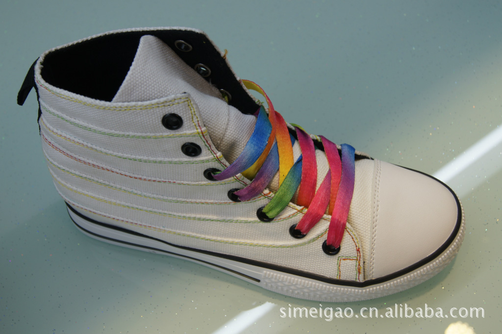 斯美高 彩鞋流行带给你青春夏日 张扬个性色彩!天生爱出位高帮鞋 118.