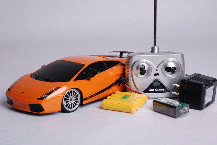 信强 兰博基尼遥控车模型1:18充电仿真遥控汽车玩具车 品牌:信强 材质