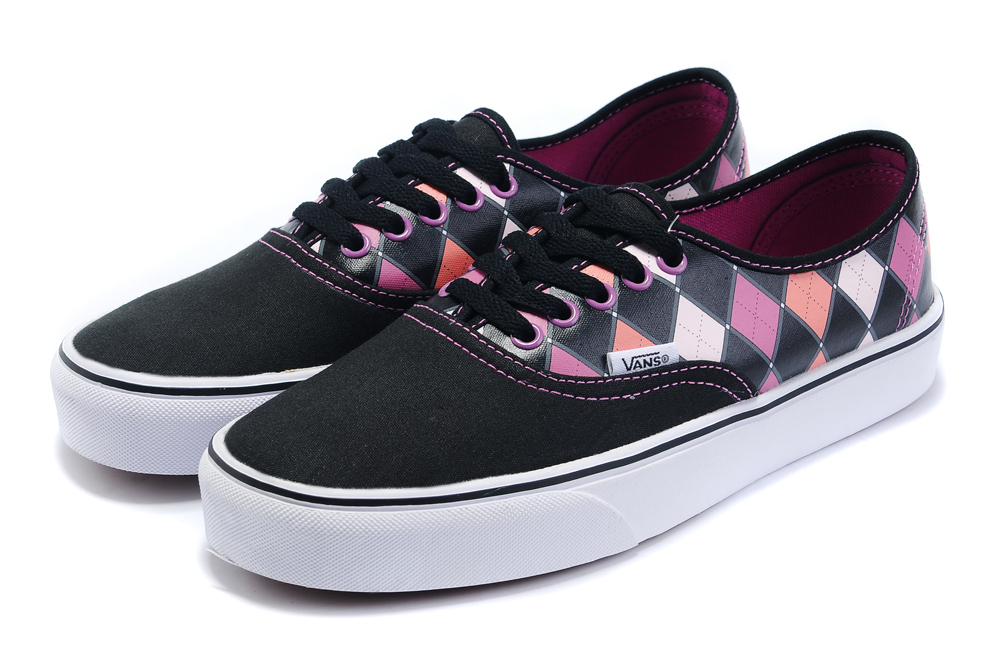 vans万斯格子板鞋 万斯型号0014 阿迪达斯休闲跑鞋帆布鞋诚招代理