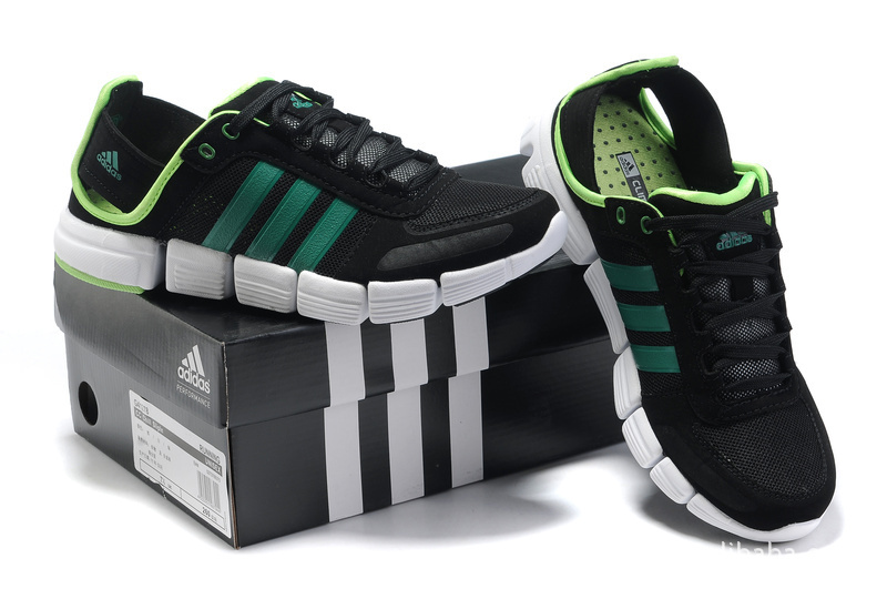 阿迪达斯/adidas 贝克汉姆 酷跑系列 毛毛虫三代跑鞋 运动鞋40-44