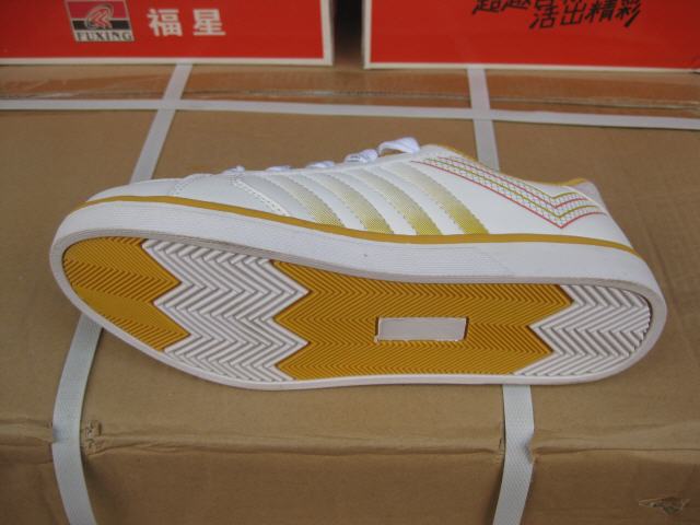 正品福星女板鞋批发20双装224#(三色) 09-08 库存鞋批发