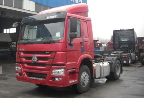 供应266马力 howo4×2牵引车