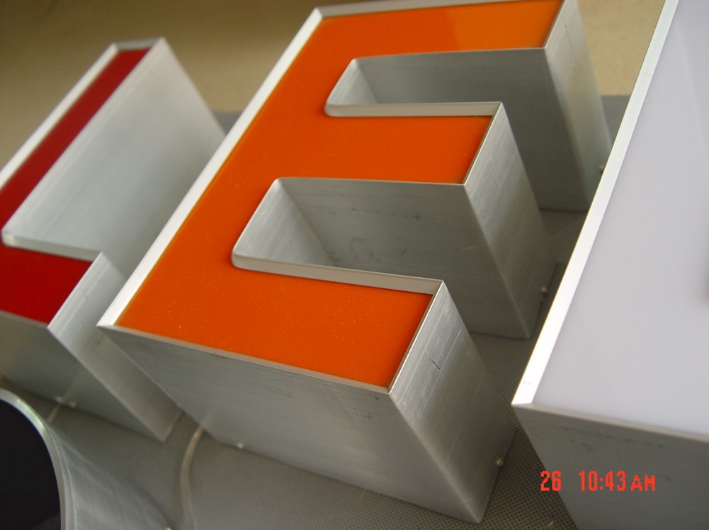 铝边发光字制作工艺