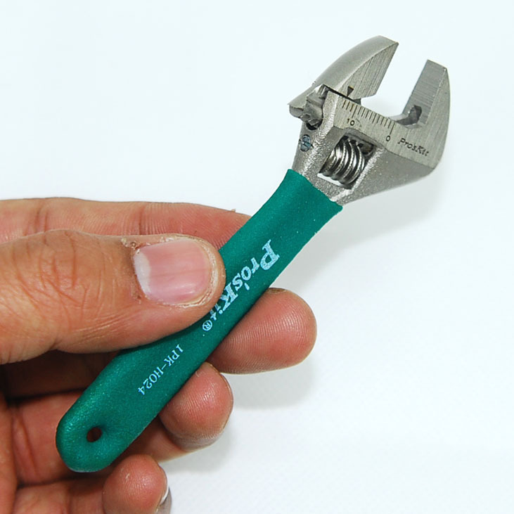 台湾宝工 1pk-h024 4寸100mm 钛金防滑迷你活动扳手