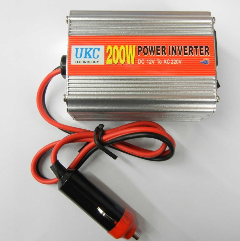 UKC 200W 车载逆变器12转220V 逆变器 车载电源