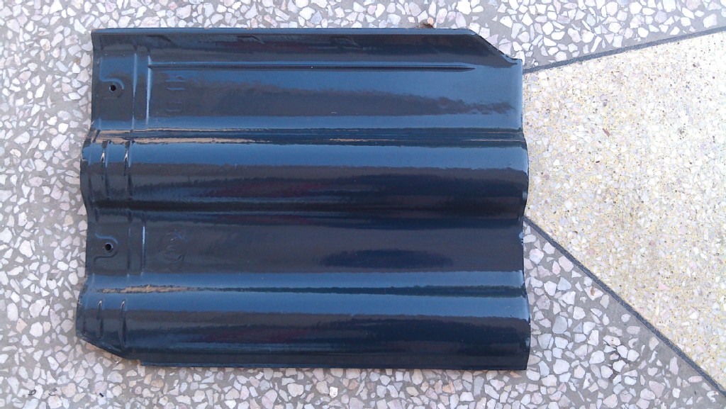 防水性好.抗冻性强.高温烧制.经济适用各种别墅琉璃平瓦