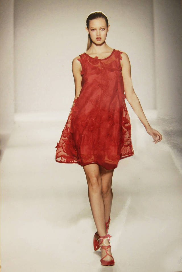 模特穿着效果图参考