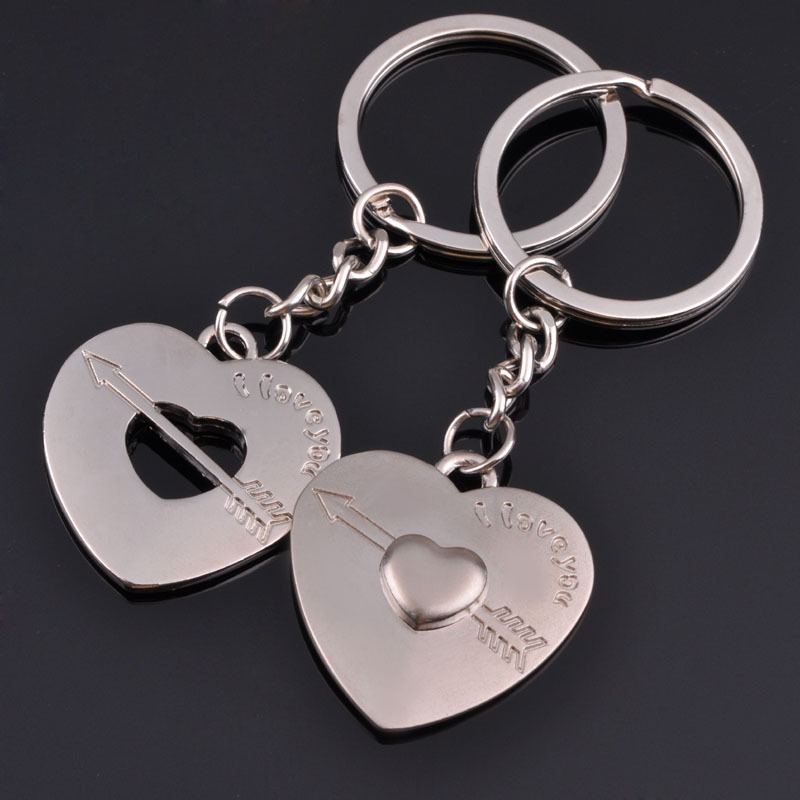 心形情侣钥匙扣 创意小礼品 钥匙链 金属钥匙持件 韩版地摊货源
