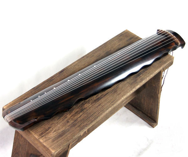 明清老杉木精斫 落霞式古琴