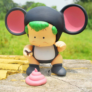 阿拉蕾小吉捅便便黑色 创意玩具公仔娃娃手办 生日礼物送女送男