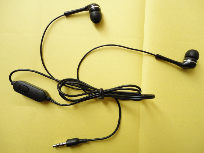 moto 苹果 小米 htc 诺基亚 索爱 lg 三星 黑莓 手机 耳机