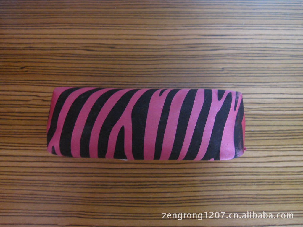 欧美时尚斑马纹条形笔袋 pu学生笔袋