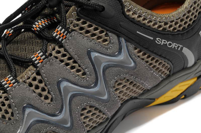 厂家直销 哥伦比亚/2077 男士透气 户外休闲鞋 户外鞋批发