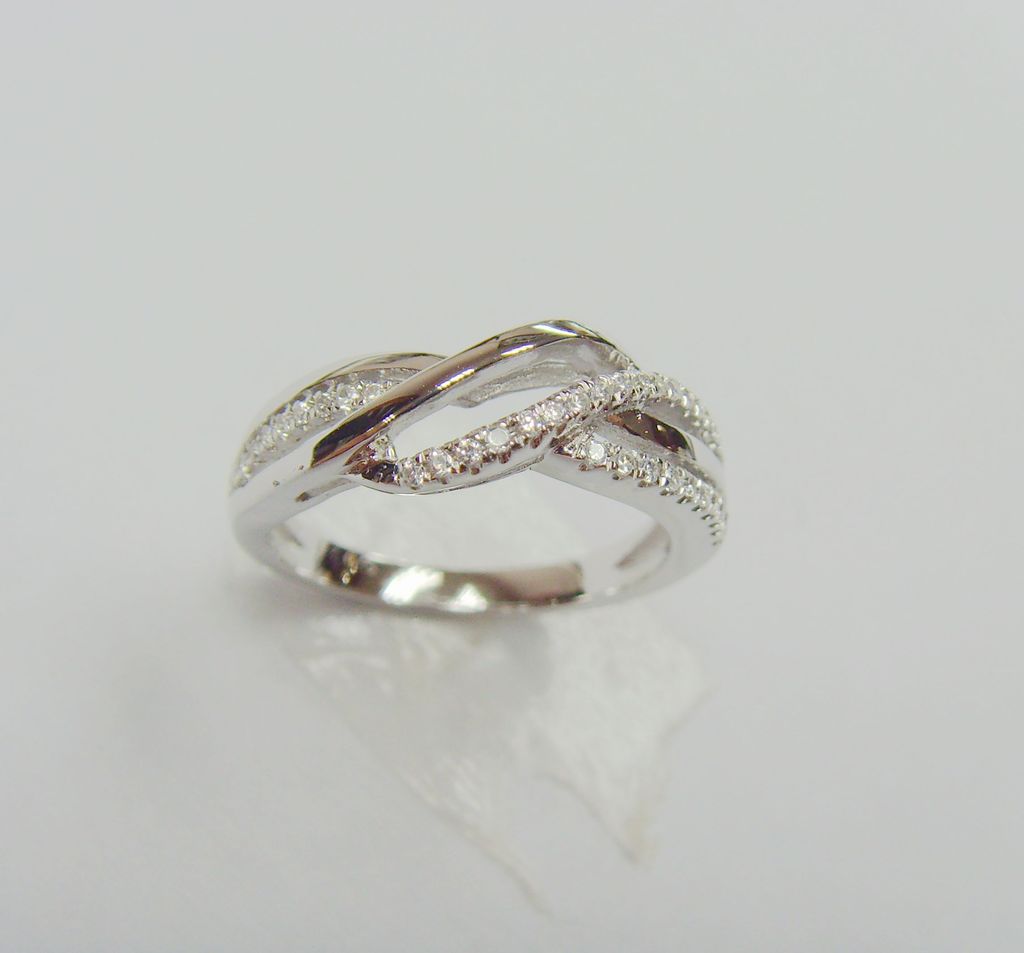 925银镀白金镶锆石时尚女戒