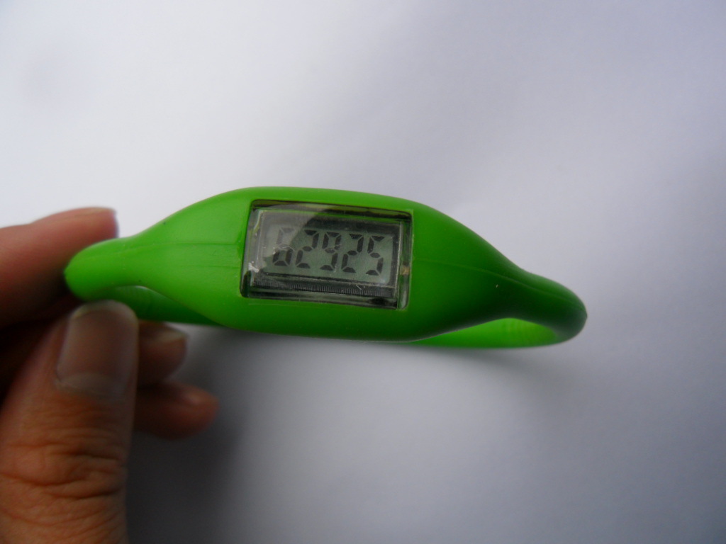 厂家直销低价时尚硅胶运动计步表,负离子表图片,厂家直销低价时尚硅胶