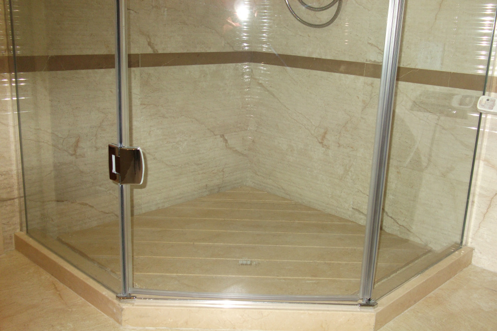 佛山厂家直销钻石形开门式钢化玻璃整体淋浴房,简易淋浴房