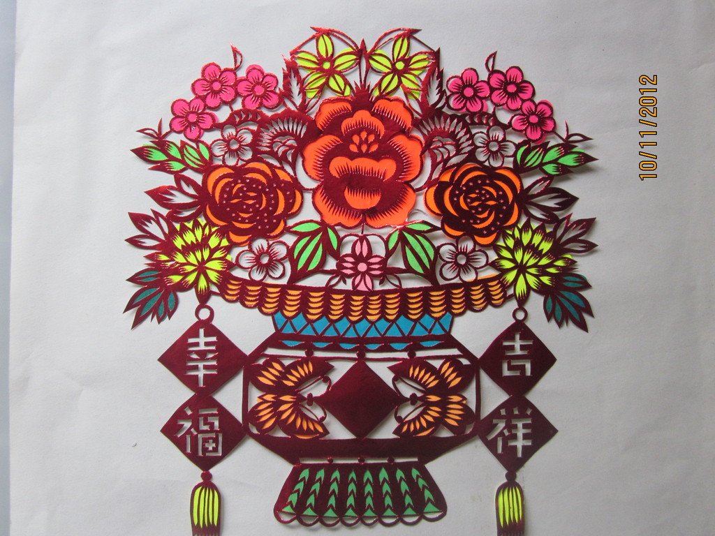 供应;四开烫金吊钱,彩色窗花,福字,对联,批发.