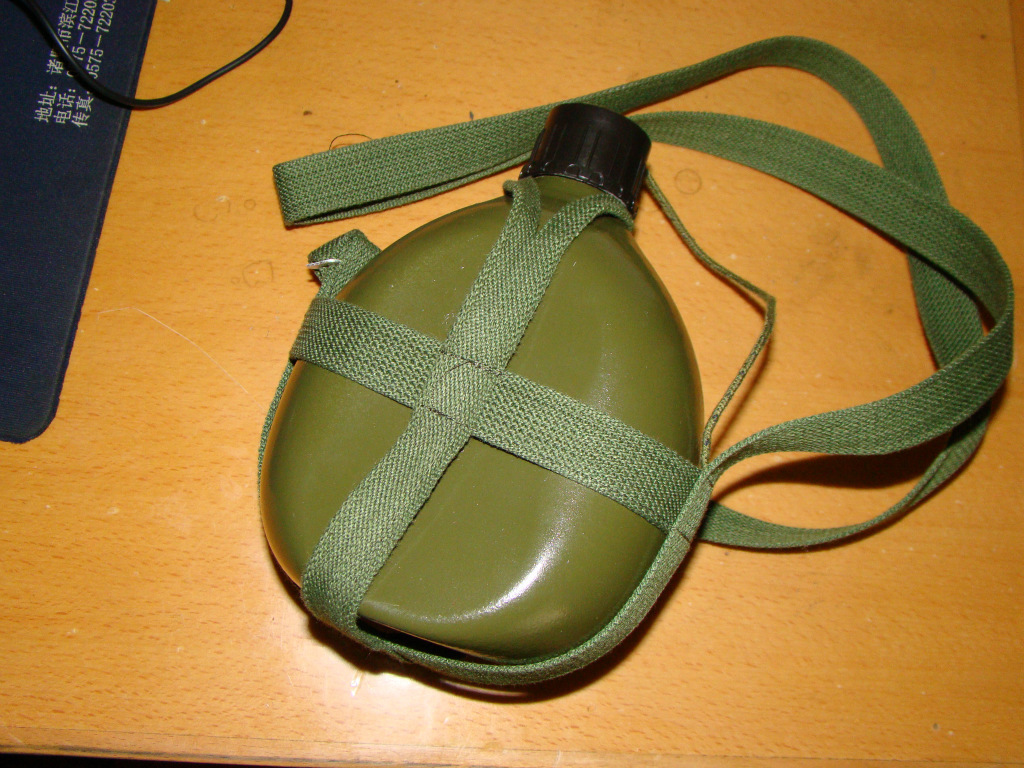 供应铝制背水壶(图)