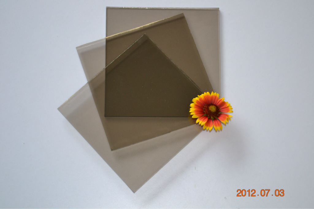 10mm欧洲茶浮法玻璃;浅茶色浮法玻璃原片;浮法玻璃;茶玻