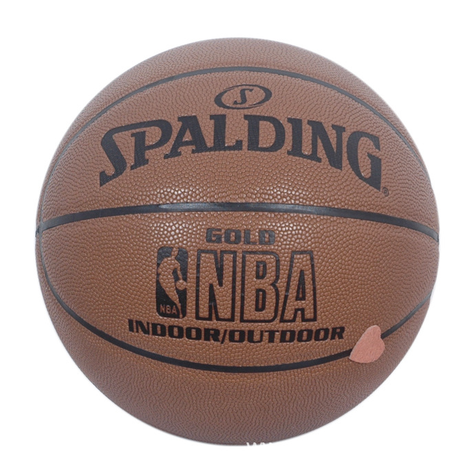 淘宝爆款耐磨斯伯丁牛皮篮球8135原价580元现价45元