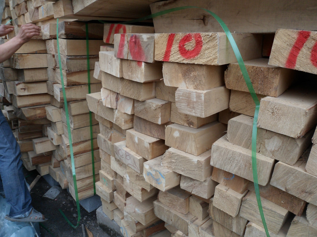 东北椴木板方批发各种规格厂家直销