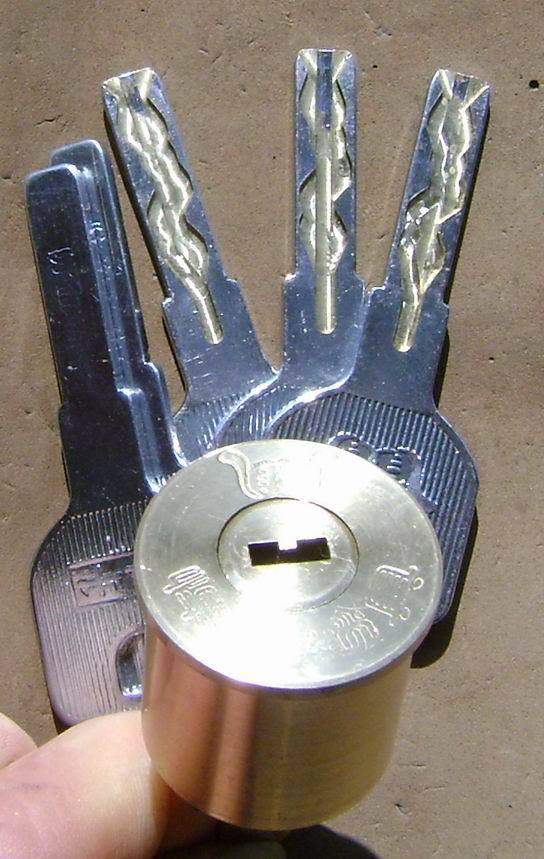 厂家直销悍牛牌 空转 叶片匙豪华款锁头(锁芯)