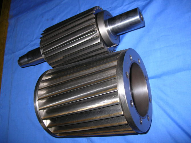 专业生产蜗轮滚刀,螺旋滚刀,剃前齿轮滚刀,塑料造粒机