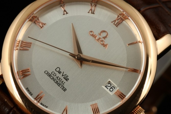 热卖3针男表超薄石英表休闲表男士手表罗马数字皮带表