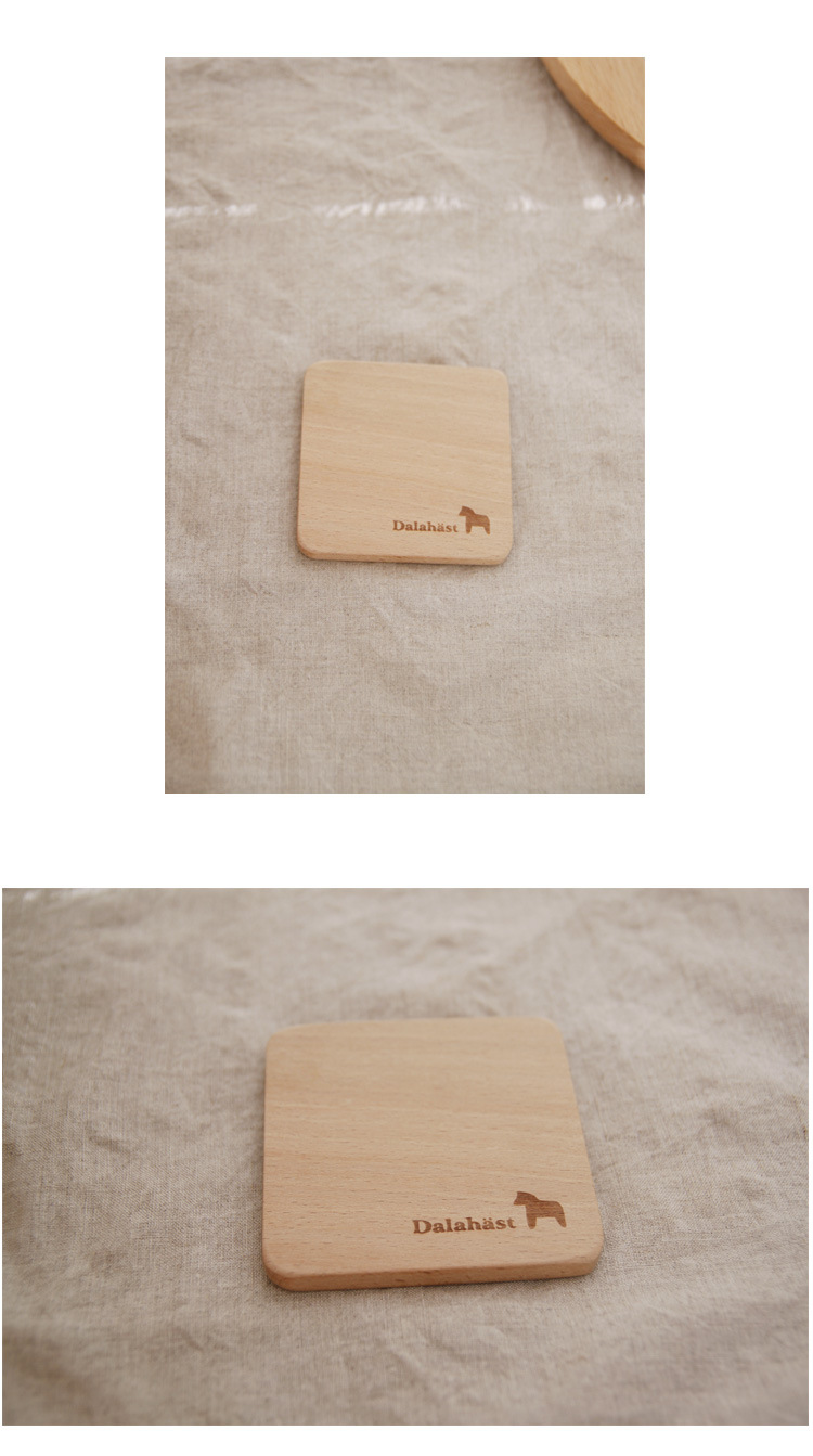 材质:榉木 logo为激光烫印 大小为 长8cm 宽8cm 出口的订单哦质量不错