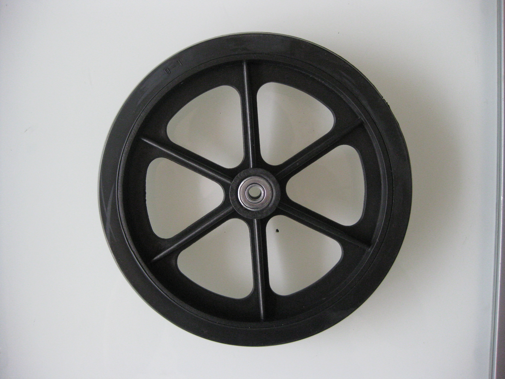 行业市场 橡塑 塑料轮子 躺椅轮子 防滑  我厂专业生产各种塑料产品