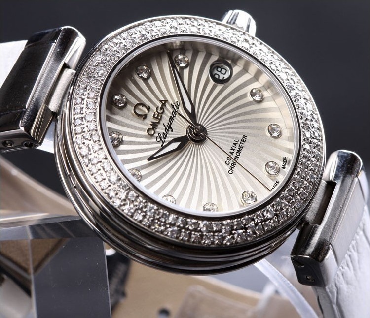 厂家直供omg星座系列女 瑞士石英女表 双鹰 时尚女表 女士手表