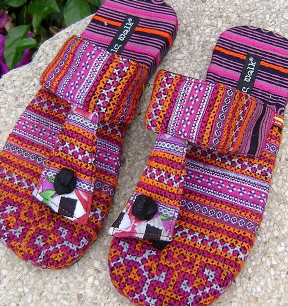 泰国手工苗绣鞋子 女款拖鞋 泰国