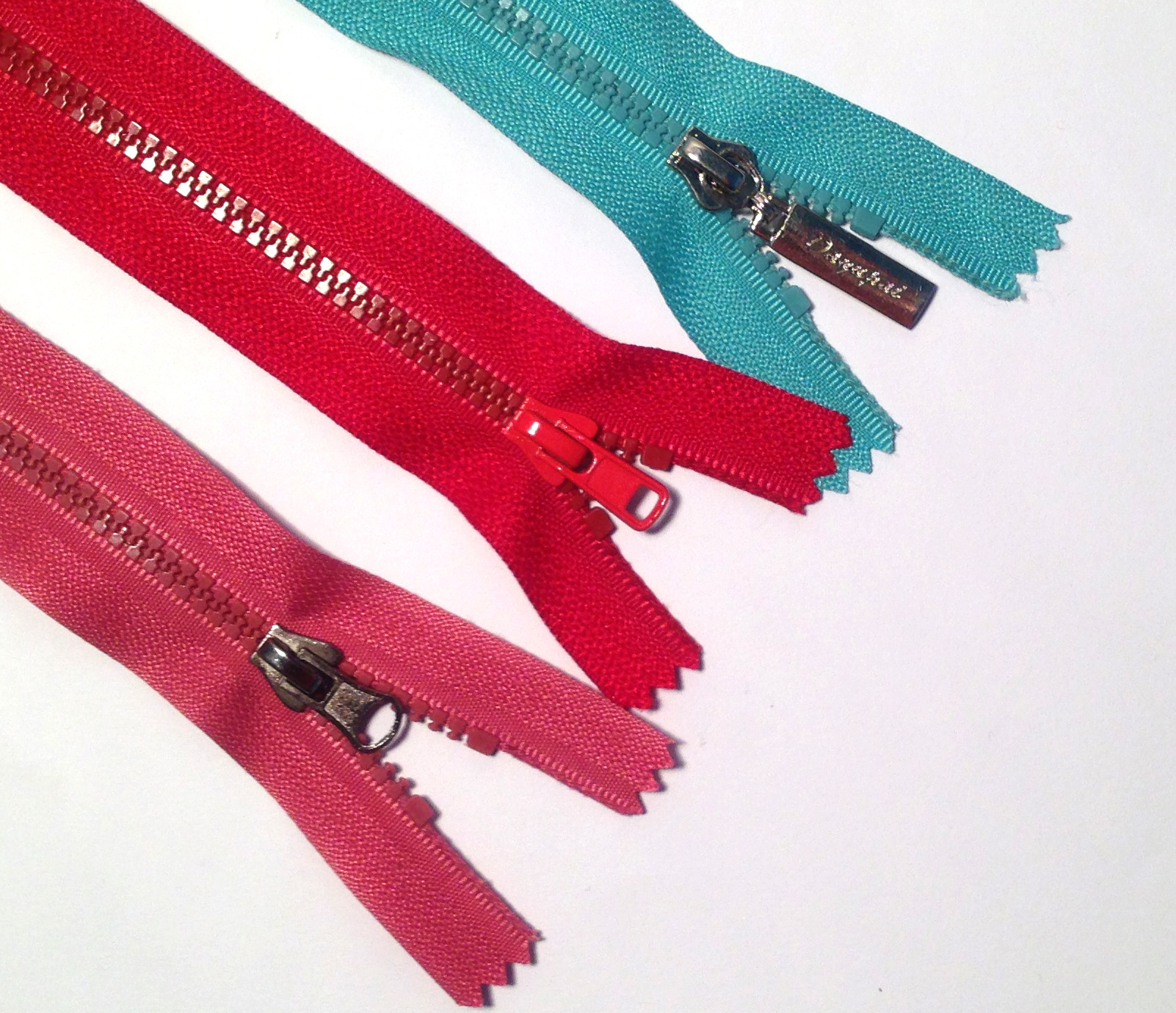 拉链厂家定做批发 3#闭尾树脂拉链5#8#树脂拉链 高品质耐水洗