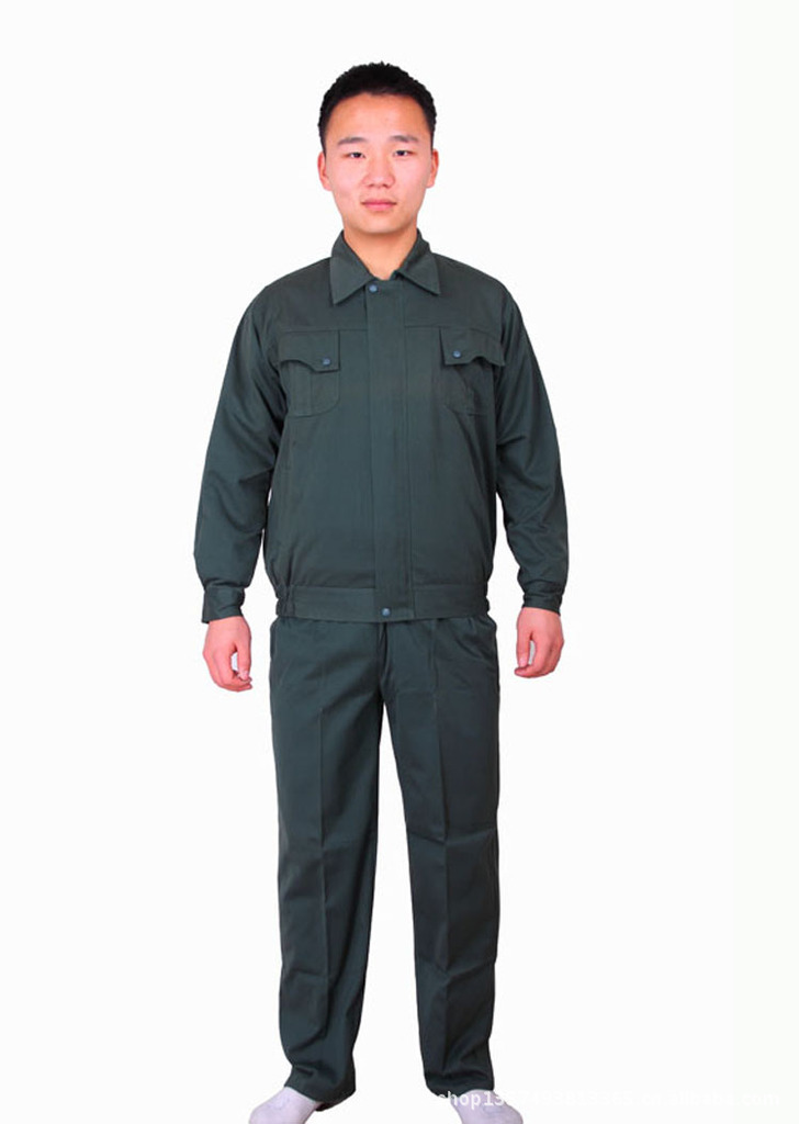 东莞服装定制：企业形象的新名片