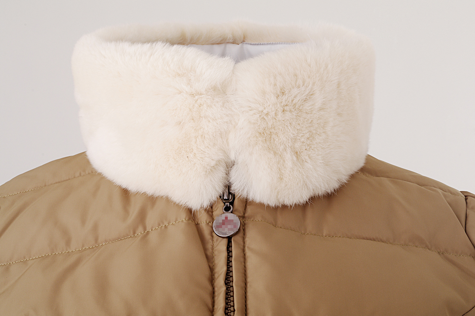 专柜正品冬季新款休闲时尚短款鸭绒修身韩国风格羽绒服81208